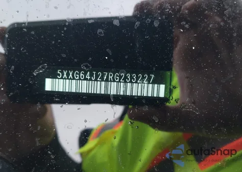 2024 Kia K5 Gt-Line z USA, uszkodzony, nr VIN 5XXG64J27RG233227